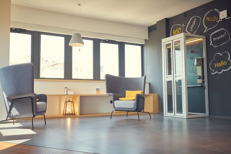 Area Lounge